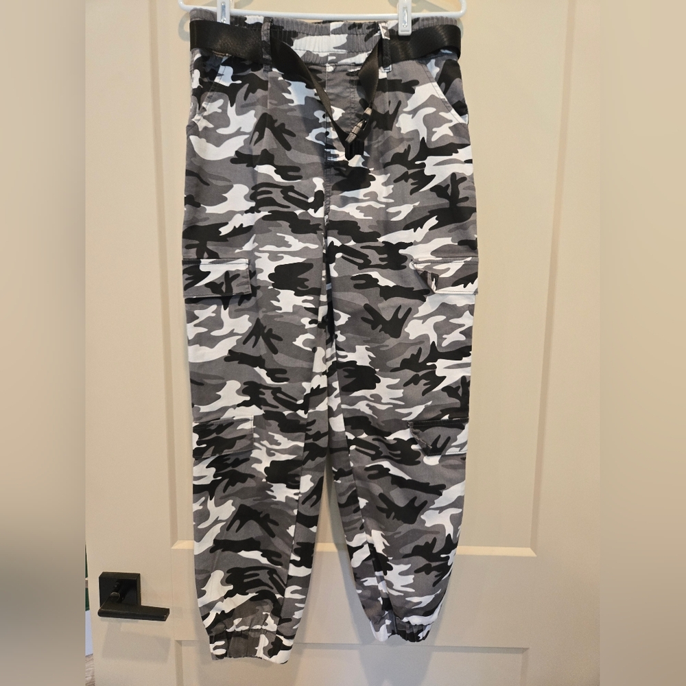 Camouflage Ankle-Length Women's Pants